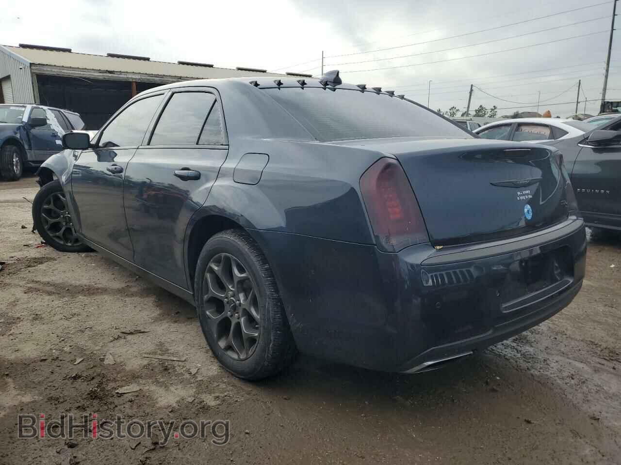 2016 CHRYSLER 300 - VIN: 2C3CCAGG1GH304722 - Фото 2