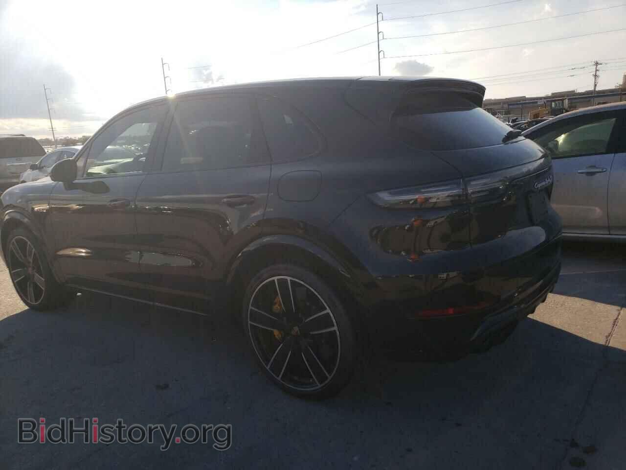 2021 PORSCHE CAYENNE - VIN: WP1AH2AY6MDA38066 - Фото 2