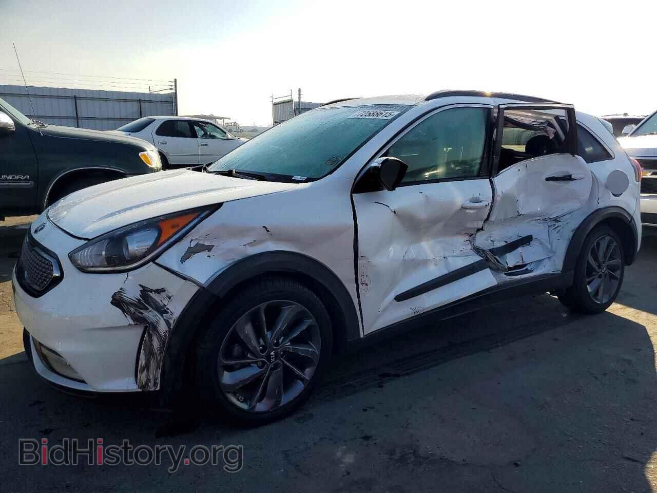 Фотография KNDCC3LC5H5052539 - KIA NIRO 2017