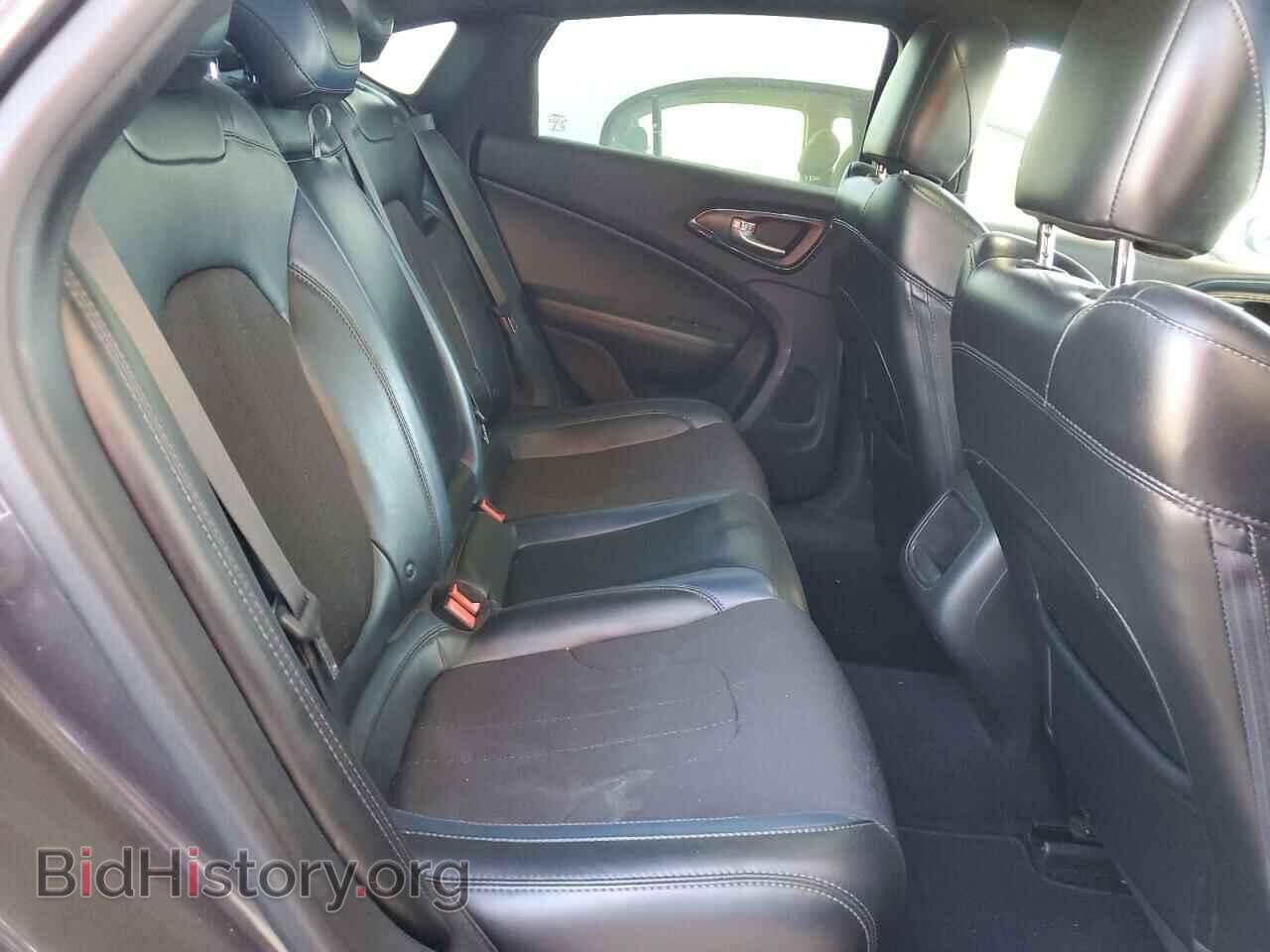 2015 CHRYSLER 200 - VIN: 1C3CCCBG6FN736277 - Фото 10