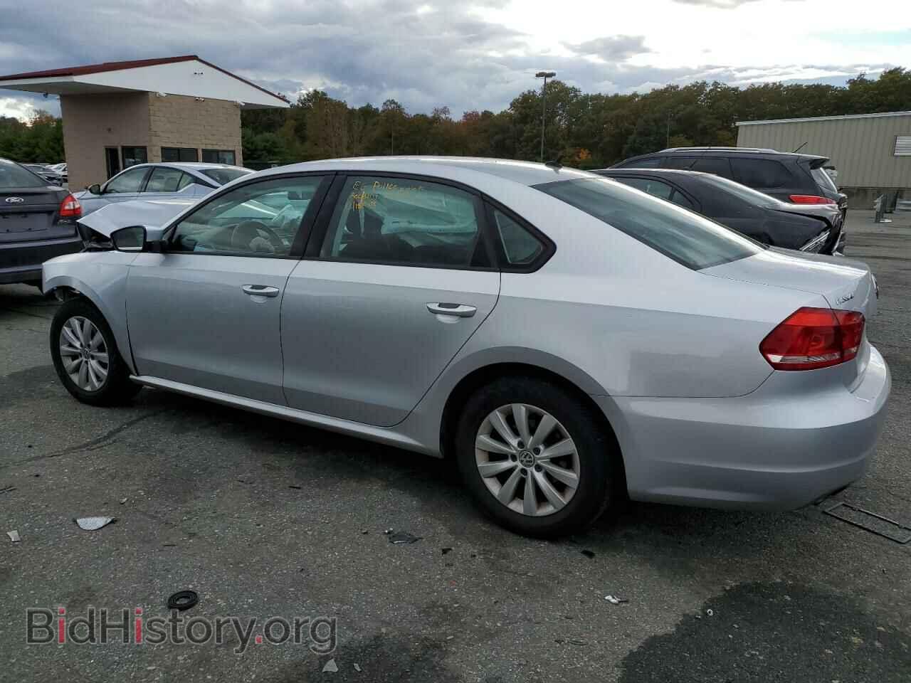 2013 VOLKSWAGEN PASSAT - VIN: 1VWAP7A32DC091355 - Фото 2