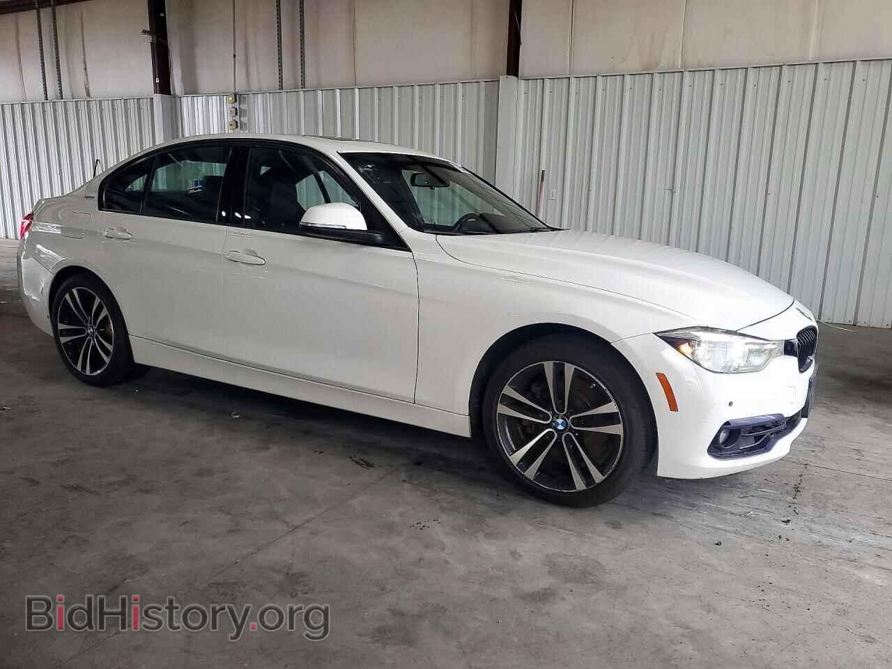 2018 BMW 3 SERIES - VIN: WBA8E1C53JA179998 - Photo 4