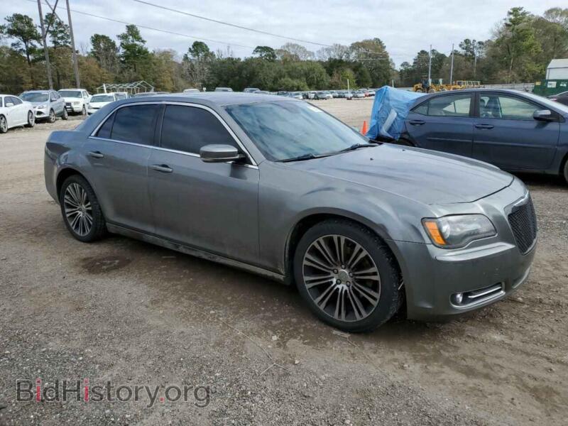 2012 Chrysler 300 (VIN 2C3CCADT2CH136777) — photo 4 of 12