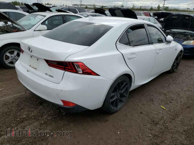 2014 Lexus IS (VIN JTHBE1D24E5011538) — фото 3 из 12