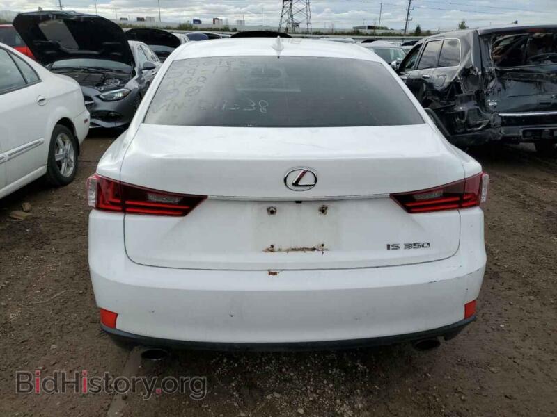 2014 Lexus IS (VIN JTHBE1D24E5011538) — фото 6 из 12