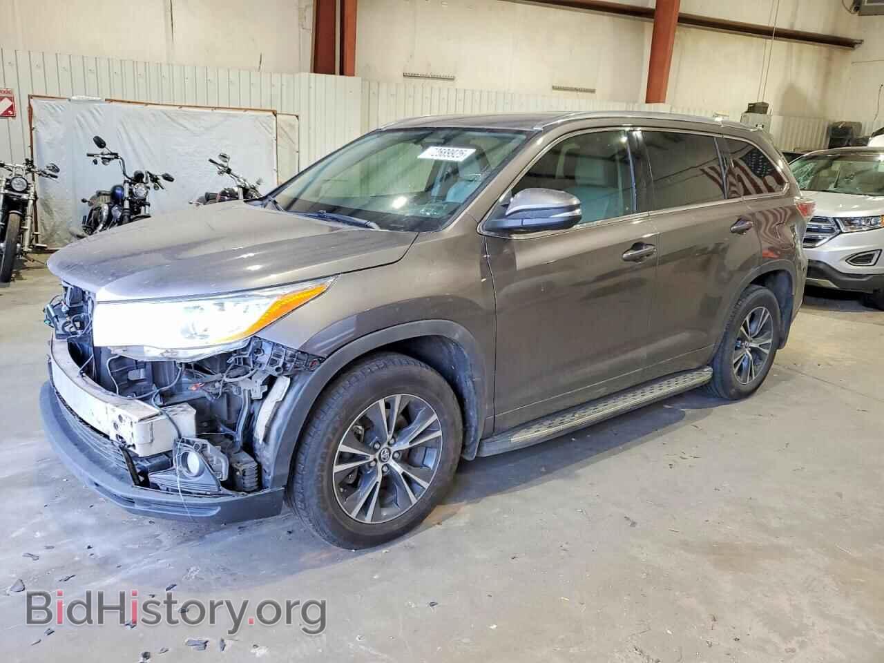 Фотография 5TDKKRFH9GS507135 - TOYOTA HIGHLANDER 2016