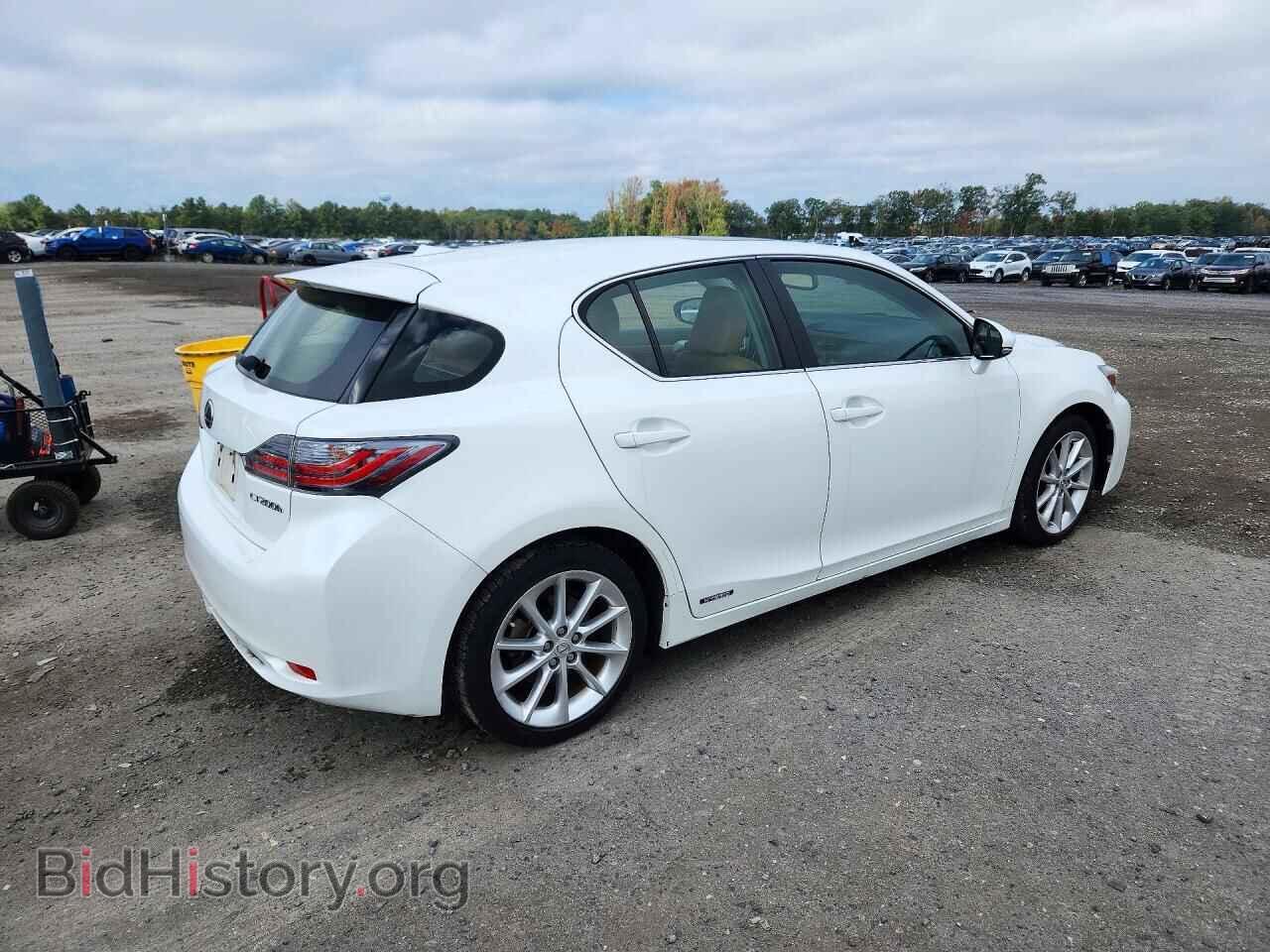2013 LEXUS CT 200 - VIN: JTHKD5BH4D2133060 - Photo 3