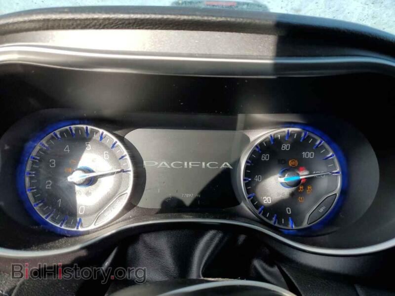 2020 Chrysler PACIFICA (VIN 2C4RC1GG9LR125404) — фото 9 из 13