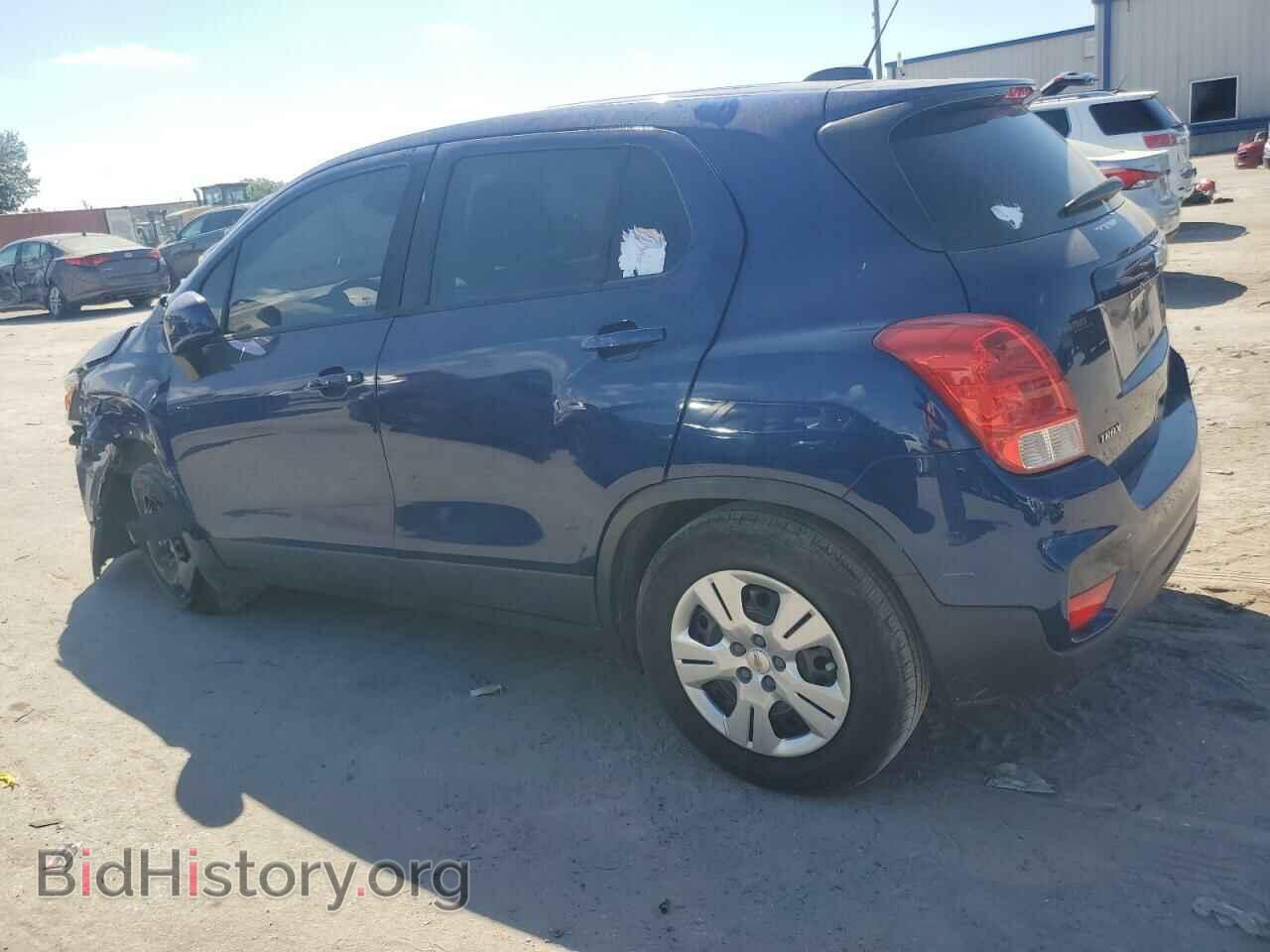 2017 CHEVROLET TRAX - VIN: 3GNCJKSB9HL188446 - Фото 2