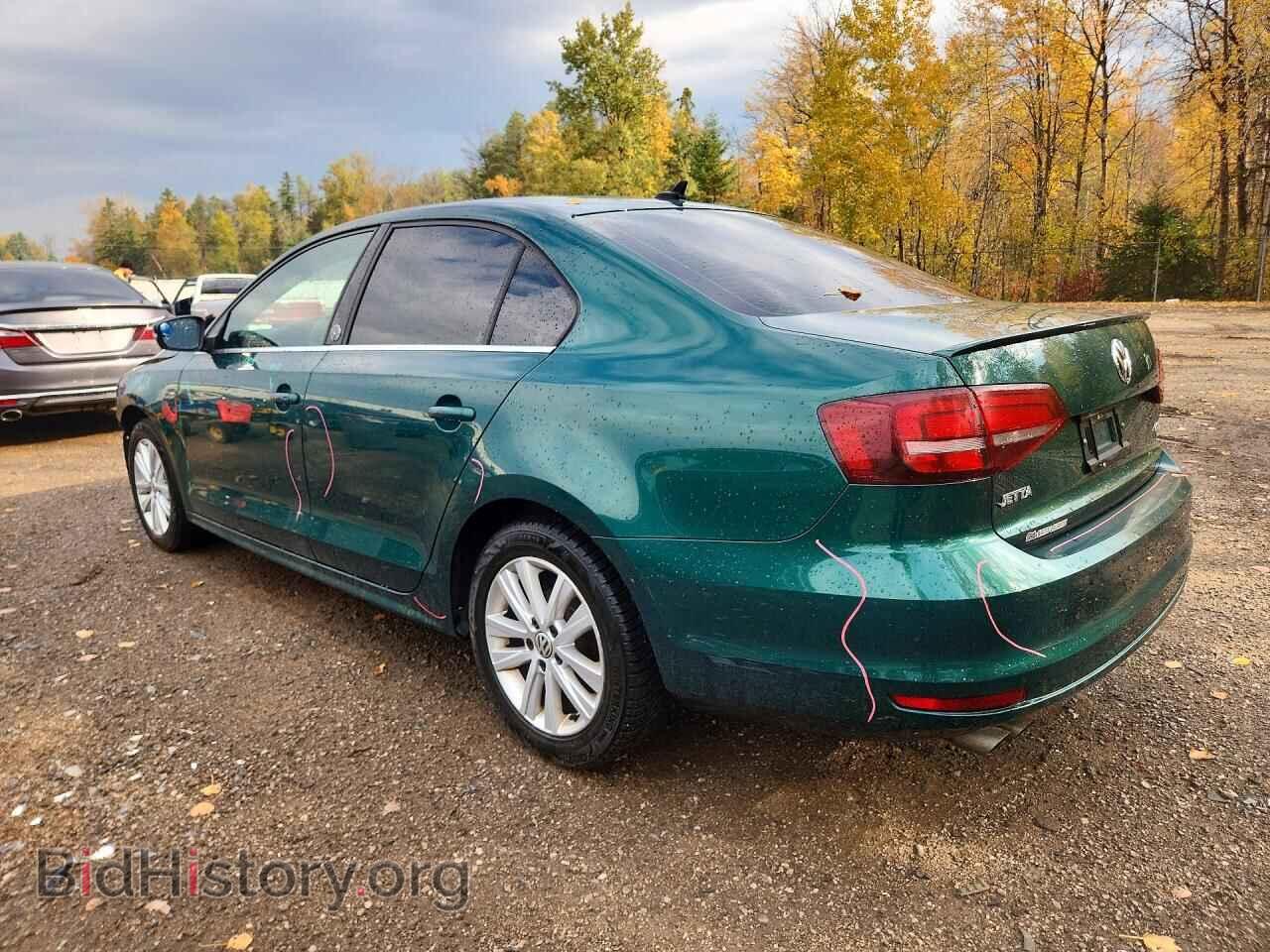 2017 VOLKSWAGEN JETTA - VIN: 3VWDB7AJ2HM245190 - Photo 2