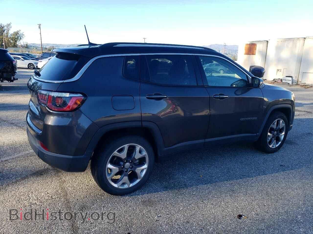 2018 JEEP COMPASS - VIN: 3C4NJCCB2JT211447 - Фото 3