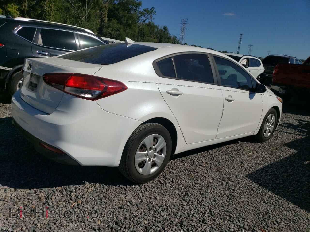 2017 KIA FORTE - VIN: 3KPFL4A72HE090761 - Фото 3