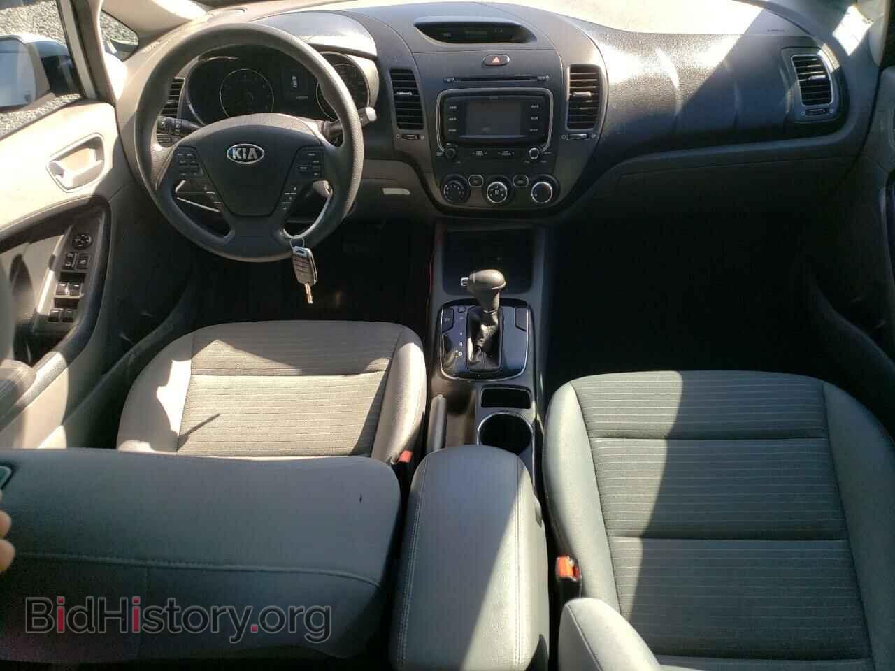 2017 KIA FORTE - VIN: 3KPFL4A72HE090761 - Фото 8