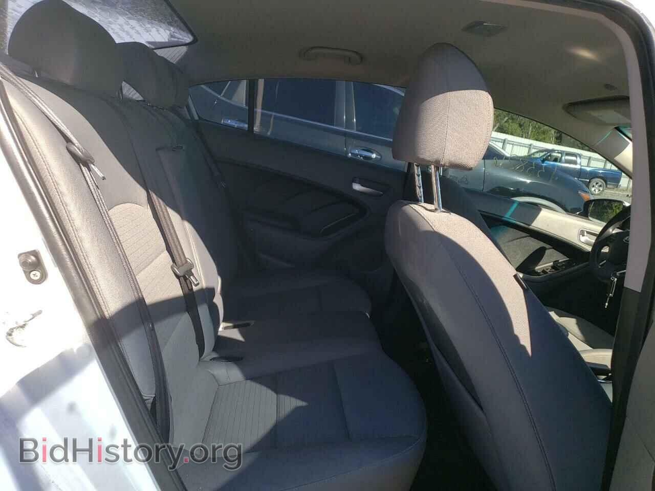 2017 KIA FORTE - VIN: 3KPFL4A72HE090761 - Фото 10
