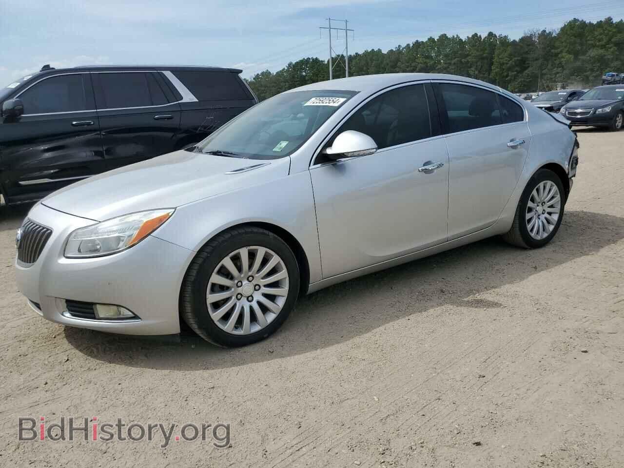 Photo 2G4GS5EV2D9217793 - BUICK REGAL 2013
