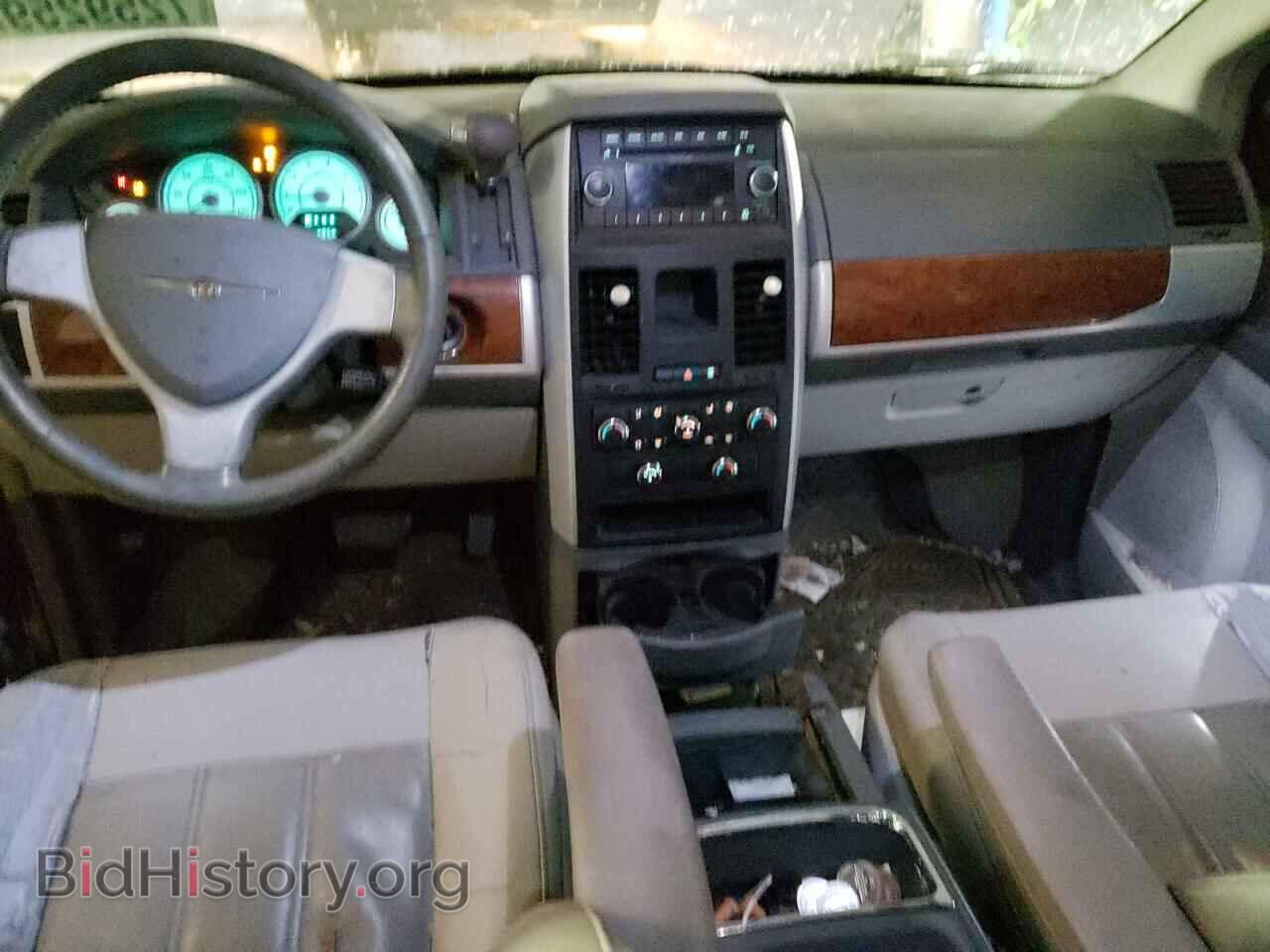 2008 CHRYSLER MINIVAN - VIN: 2A8HR54P38R663389 - Фото 8
