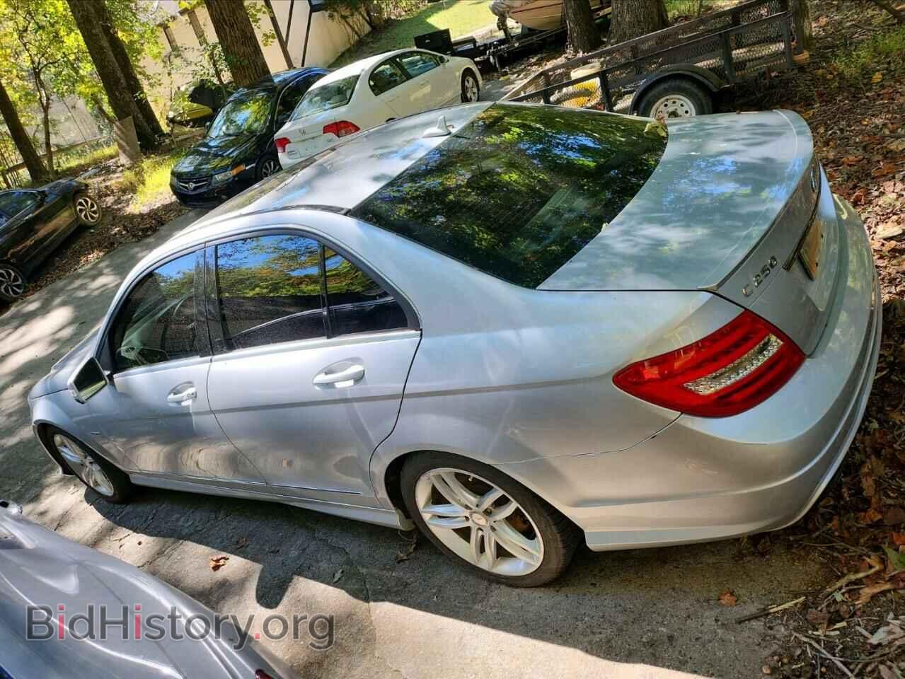 2012 MERCEDES-BENZ C-CLASS - VIN: WDDGF4HB5CA610183 - Фото 3