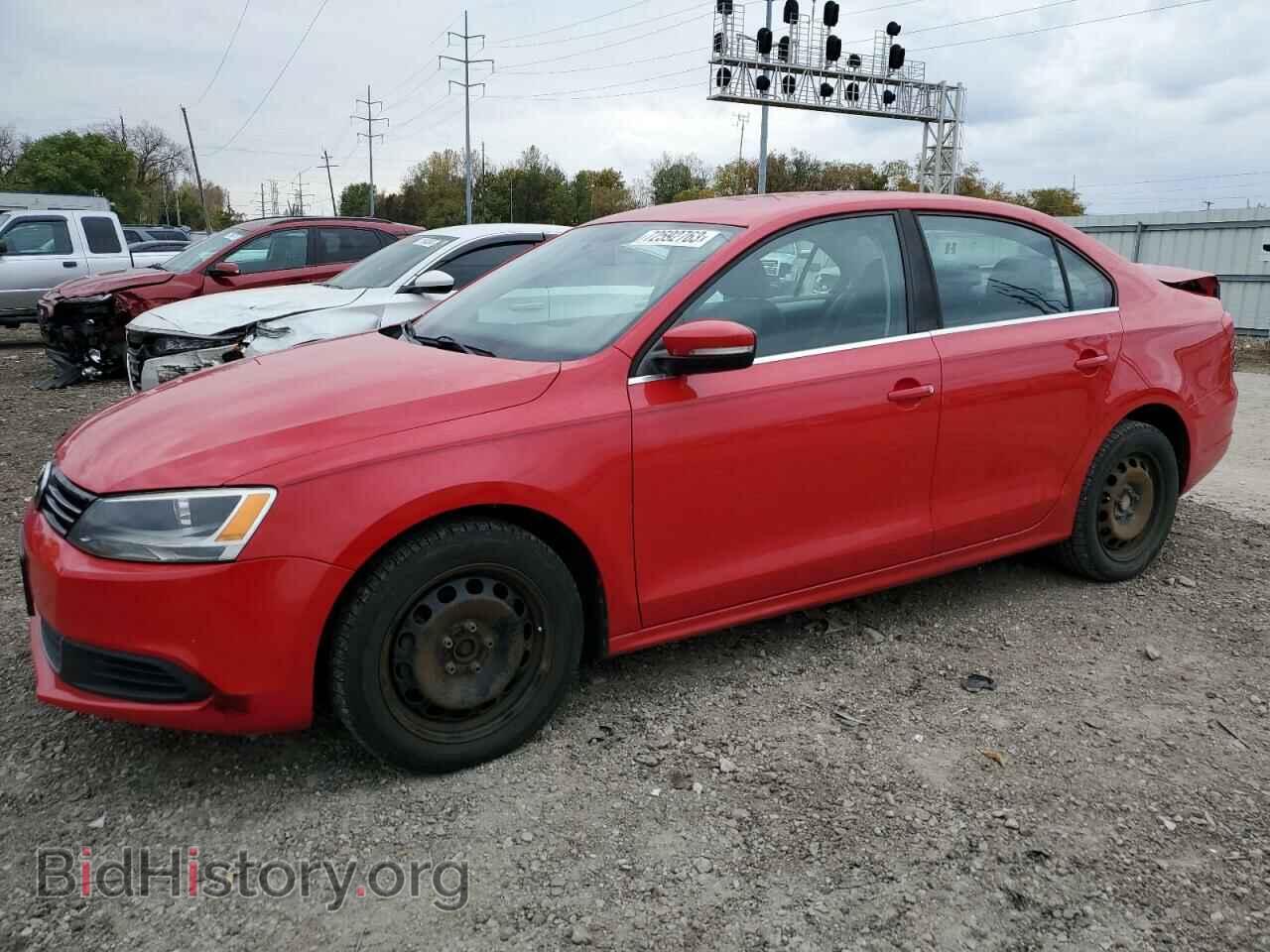 Фотография 3VWDP7AJ2DM266519 - VOLKSWAGEN JETTA 2013