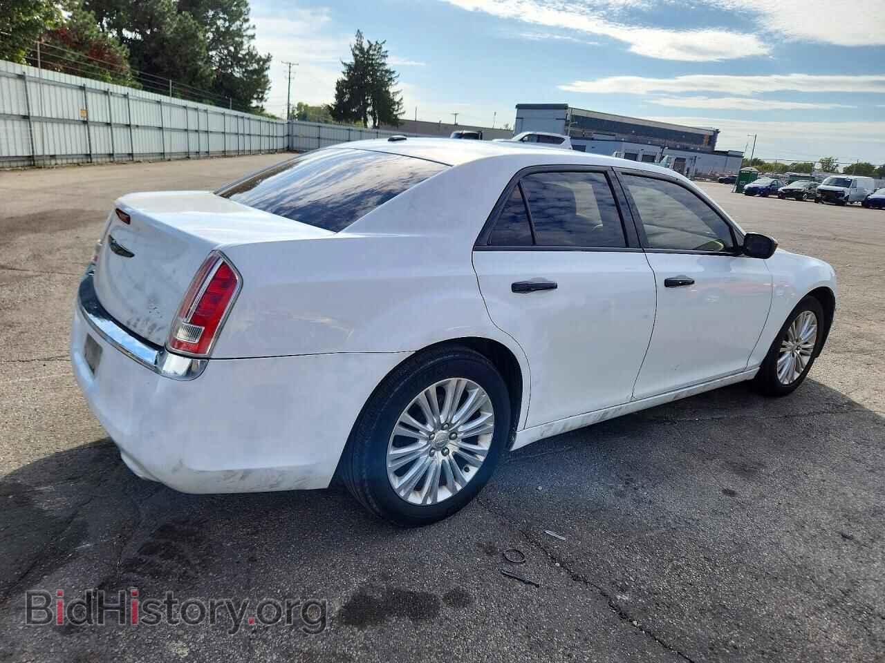 2014 CHRYSLER 300 - VIN: 2C3CCAKG1EH157936 - Photo 3