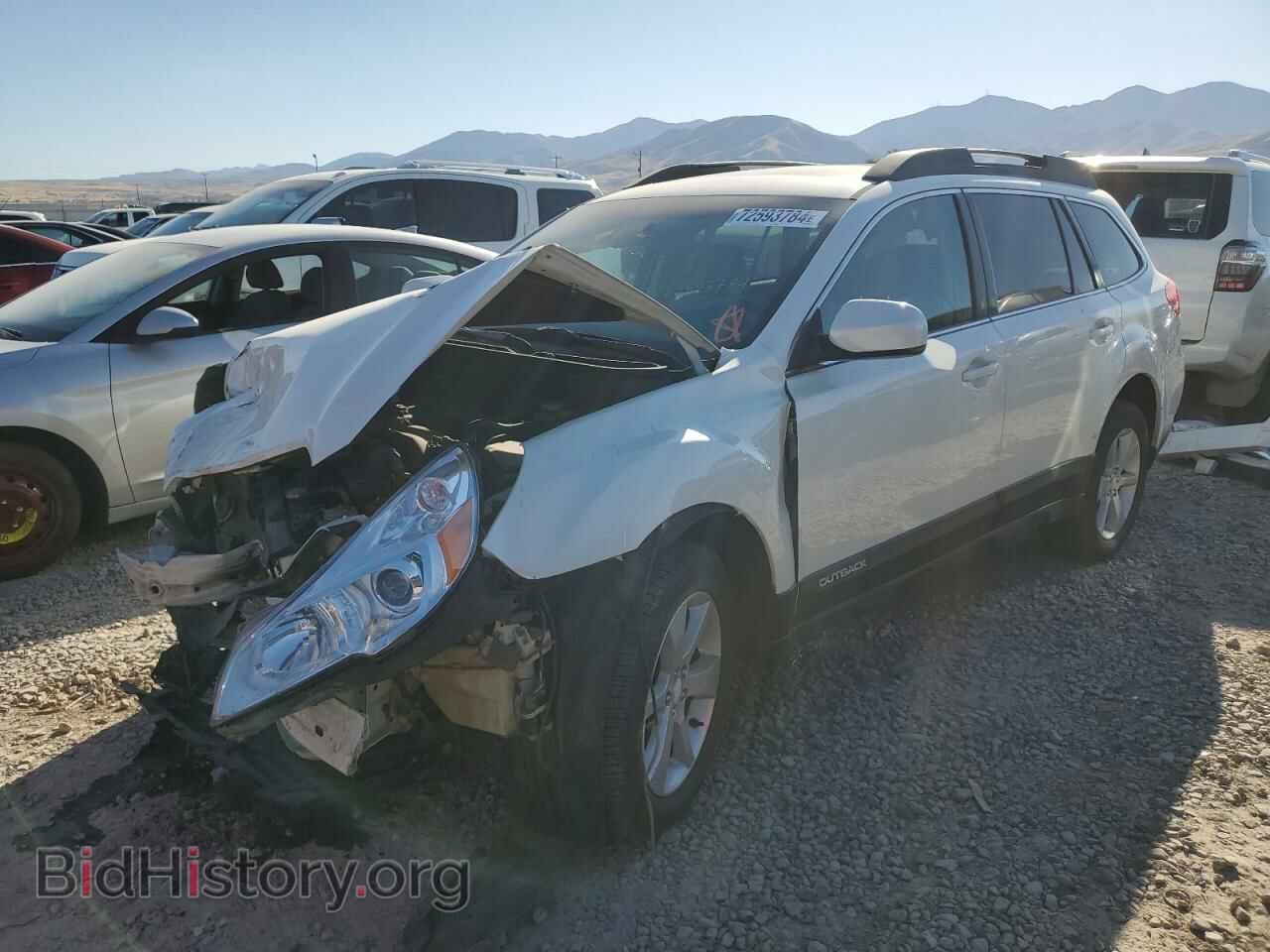 Фотография 4S4BRBDC5E3319586 - SUBARU OUTBACK 2014