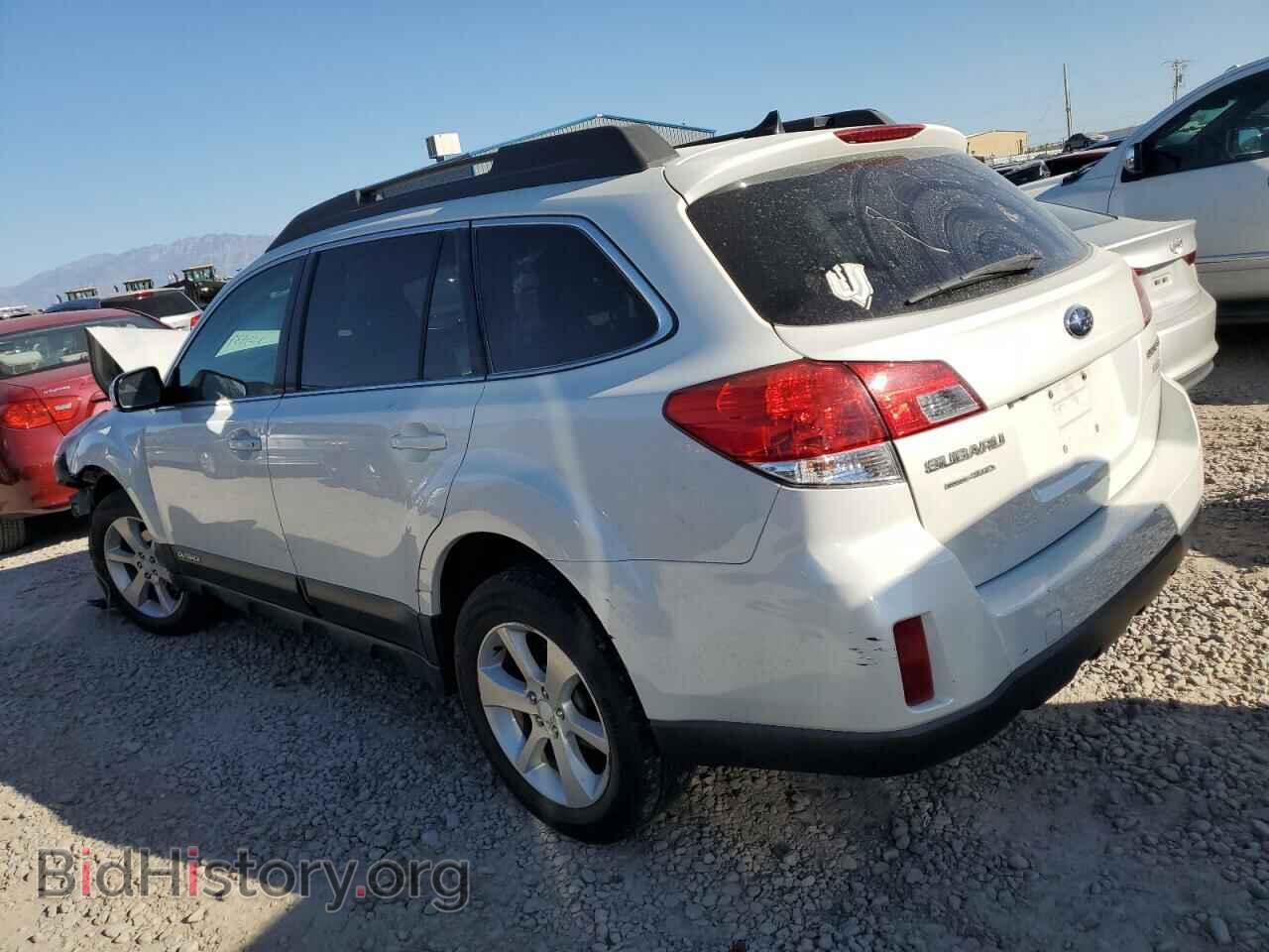 2014 SUBARU OUTBACK - VIN: 4S4BRBDC5E3319586 - Фото 2