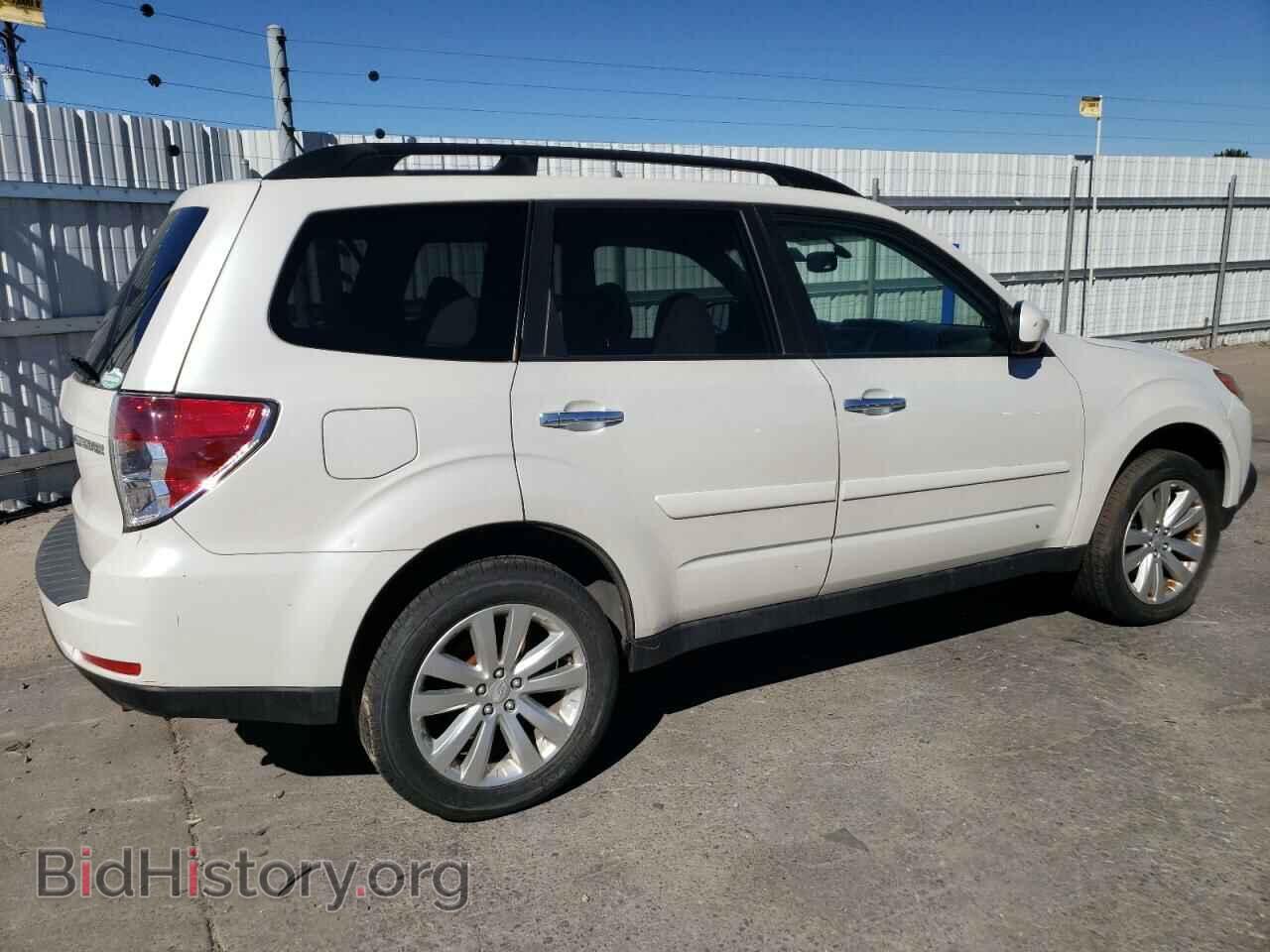 2011 SUBARU FORESTER - VIN: JF2SHBDC2BH724120 - Фото 3