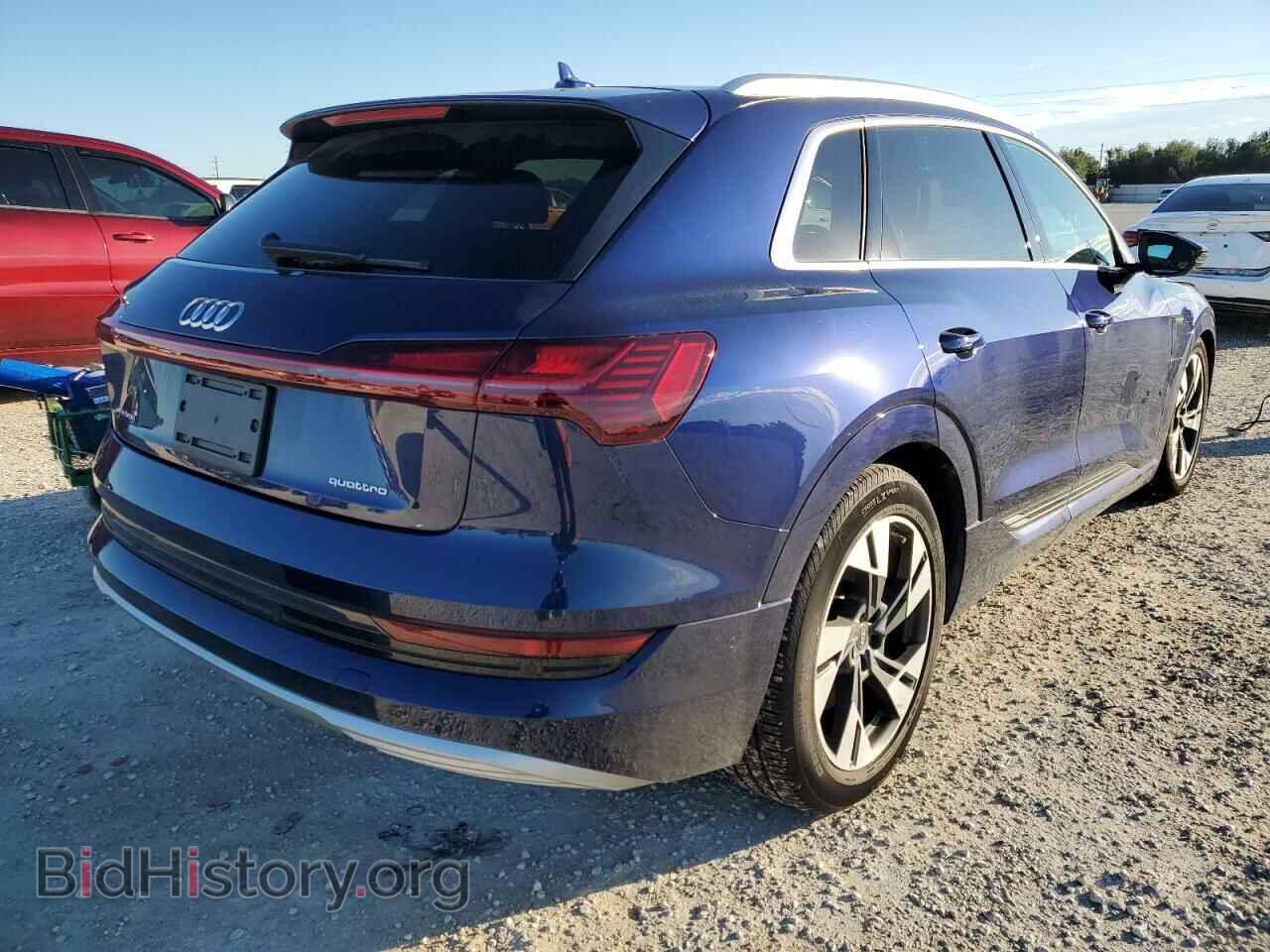 2022 AUDI E-TRON - VIN: WA1LAAGE8NB030872 - Фото 3