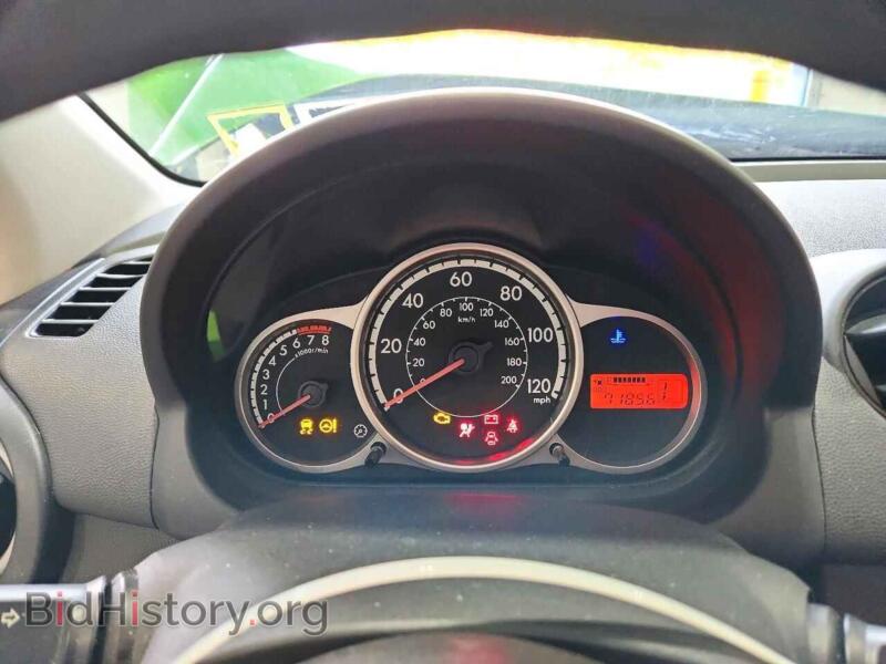 2013 Mazda 2 (VIN JM1DE1KZ8D0161089) — фото 9 из 12