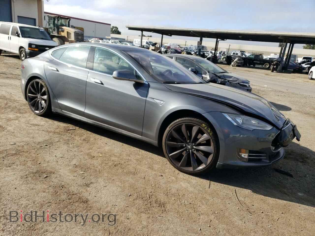 2013 TESLA MODEL S - VIN: 5YJSA1DN2DFP21526 - Фото 4