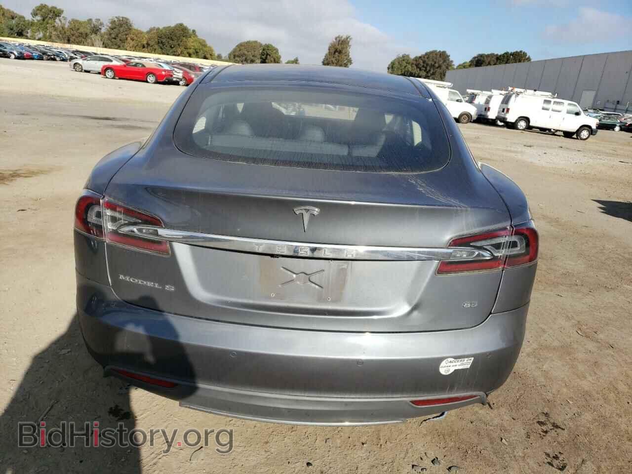 2013 TESLA MODEL S - VIN: 5YJSA1DN2DFP21526 - Фото 6