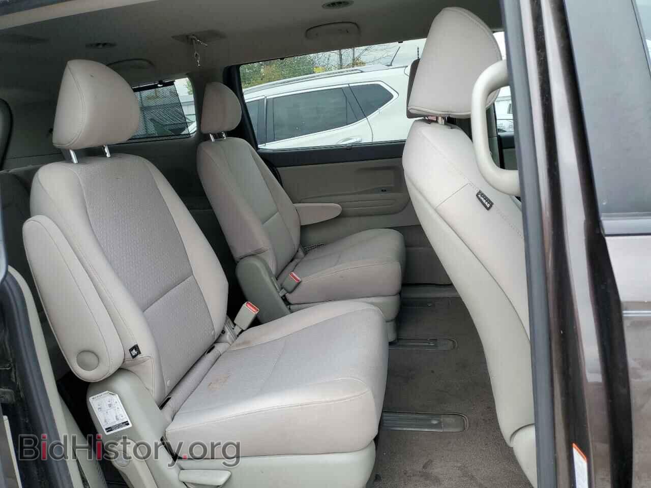 2016 KIA All Models - VIN: KNDMB5C19G6099244 - Фото 11