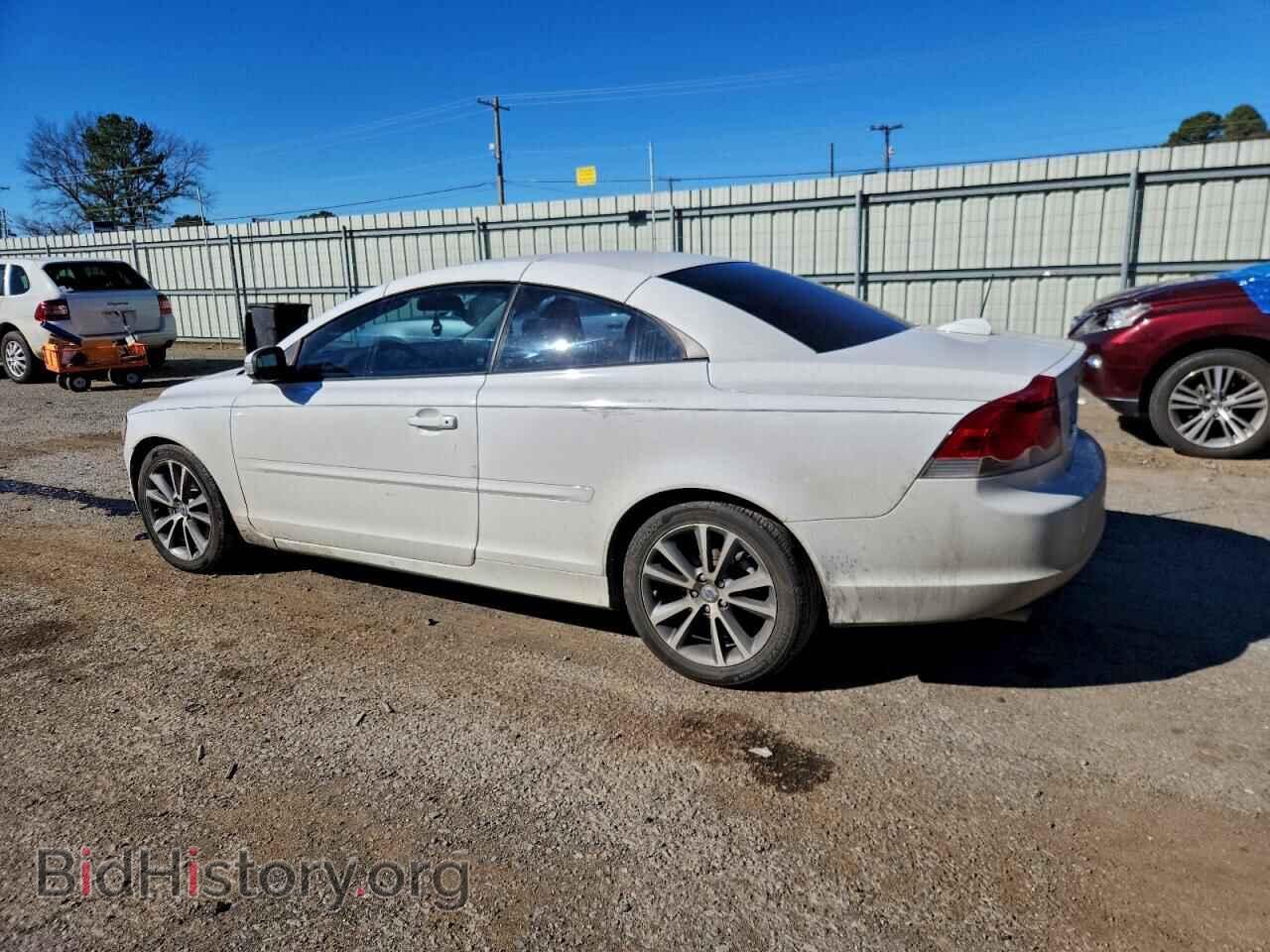 2010 VOLVO C70 - VIN: YV1672MC8AJ094561 - Фото 2