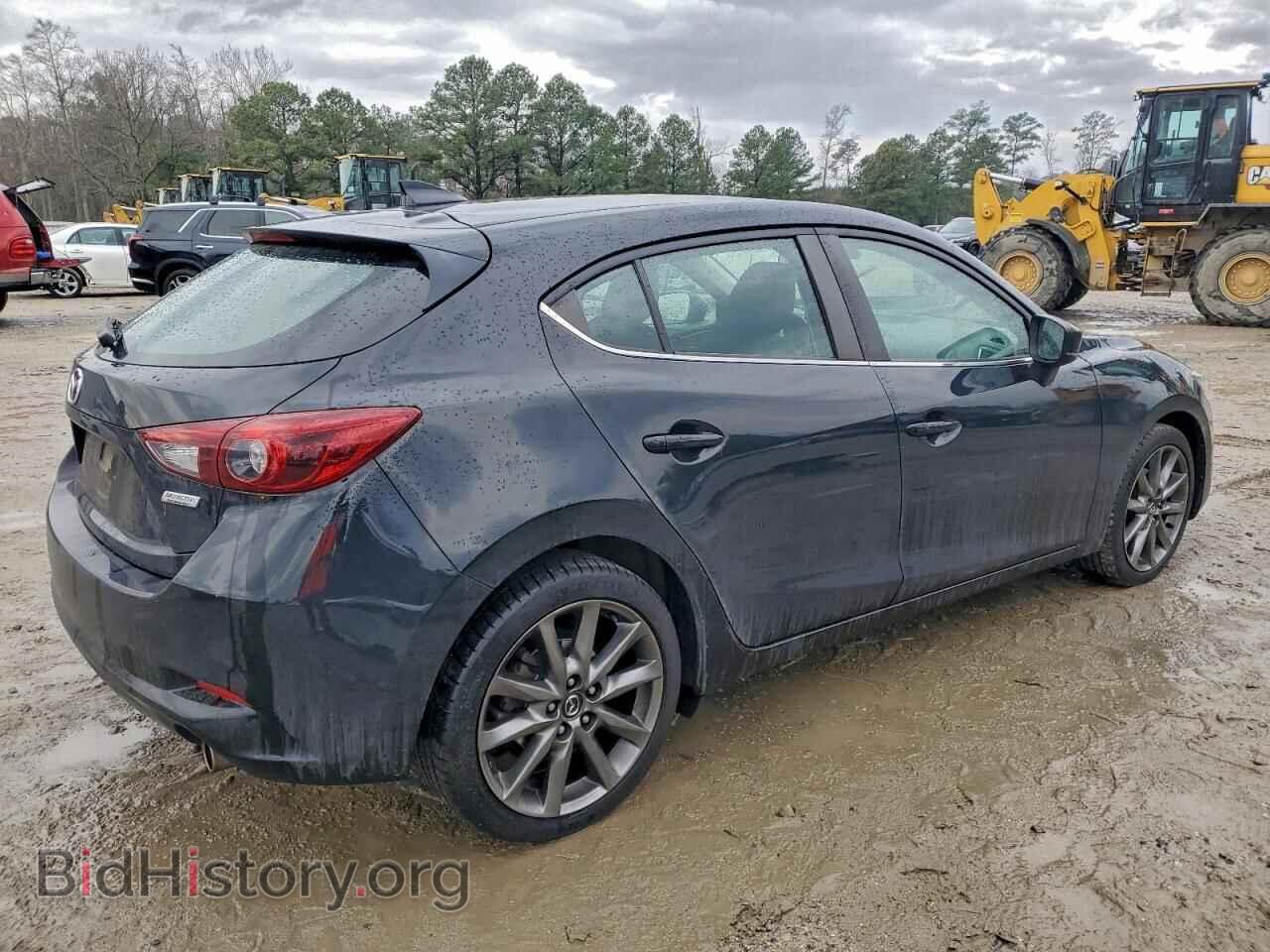 2018 MAZDA 3 - VIN: 3MZBN1M37JM273064 - Фото 3