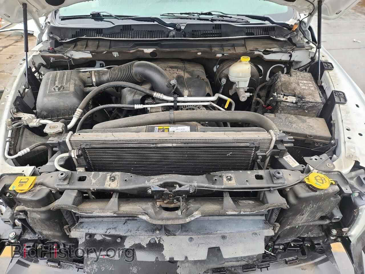 2015 RAM 1500 - VIN: 3C6JR7ET9FG517573 - Фото 11