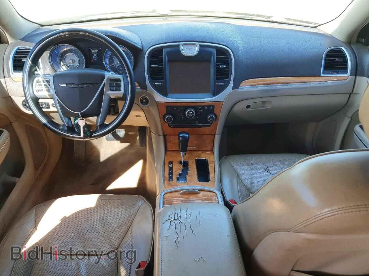 2014 CHRYSLER 300 - VIN: 2C3CCAET7EH125100 - Фото 8