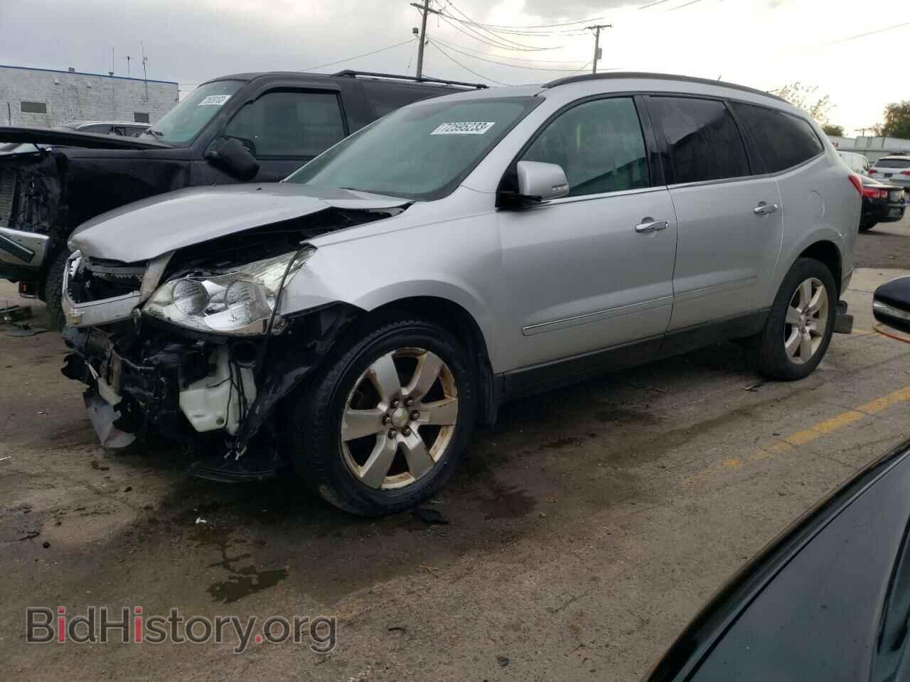 Фотография 1GNKVLED8BJ398442 - CHEVROLET TRAVERSE 2011
