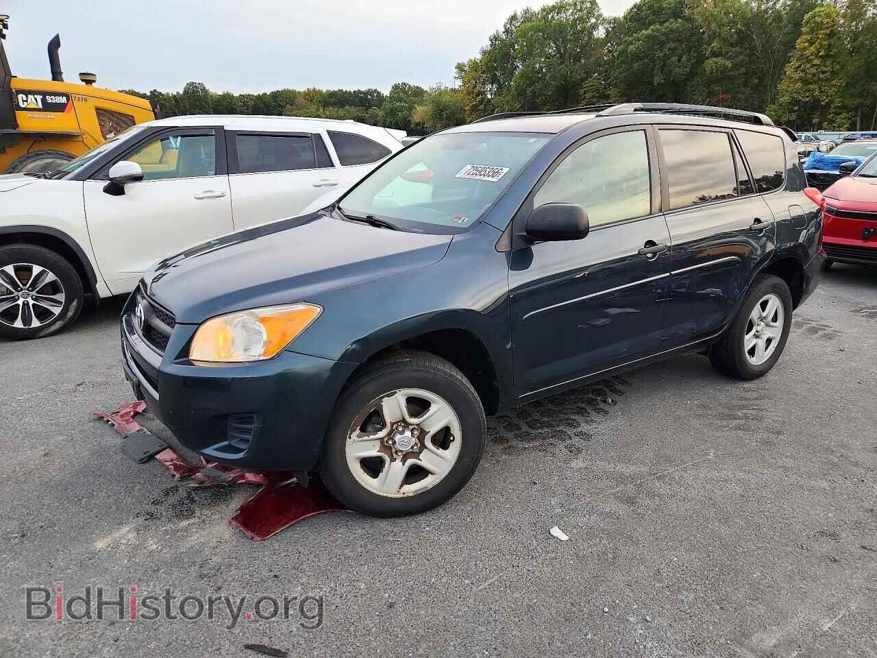 Photo 2T3BF4DVXAW074530 - TOYOTA RAV4 2010