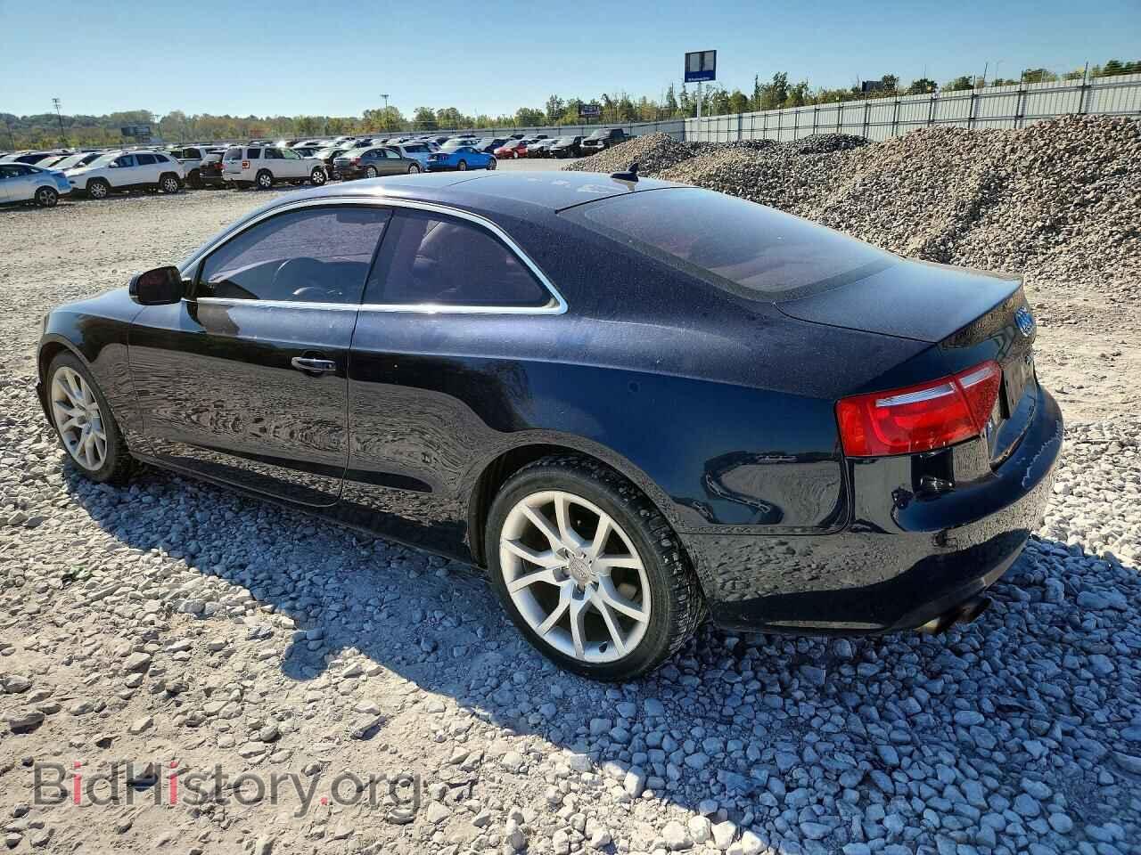 2011 AUDI A5 - VIN: WAUCFAFR0BA041682 - Photo 2