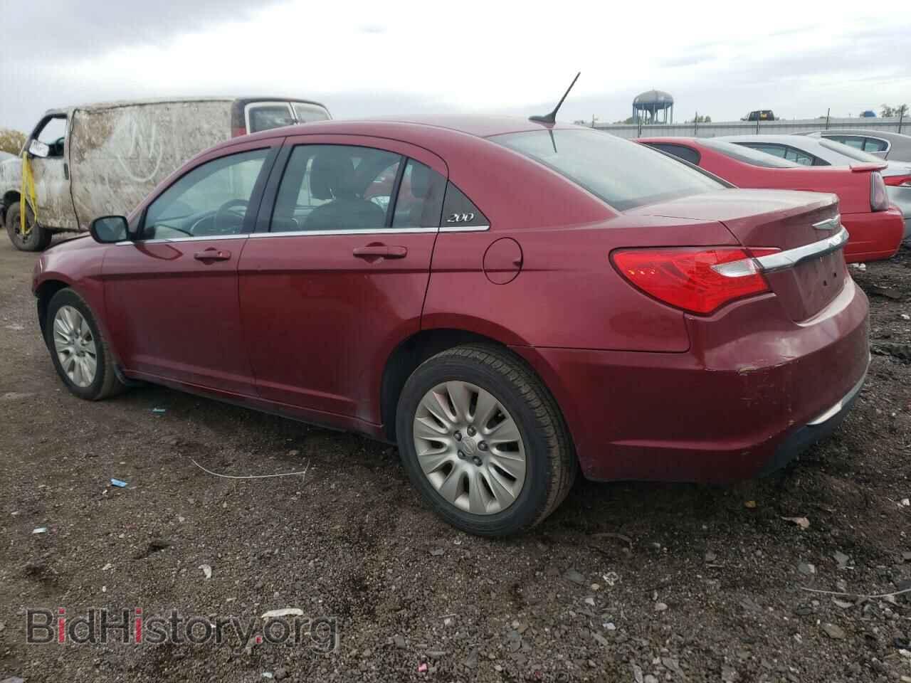 2012 CHRYSLER 200 - VIN: 1C3CCBAB1CN163817 - Photo 2