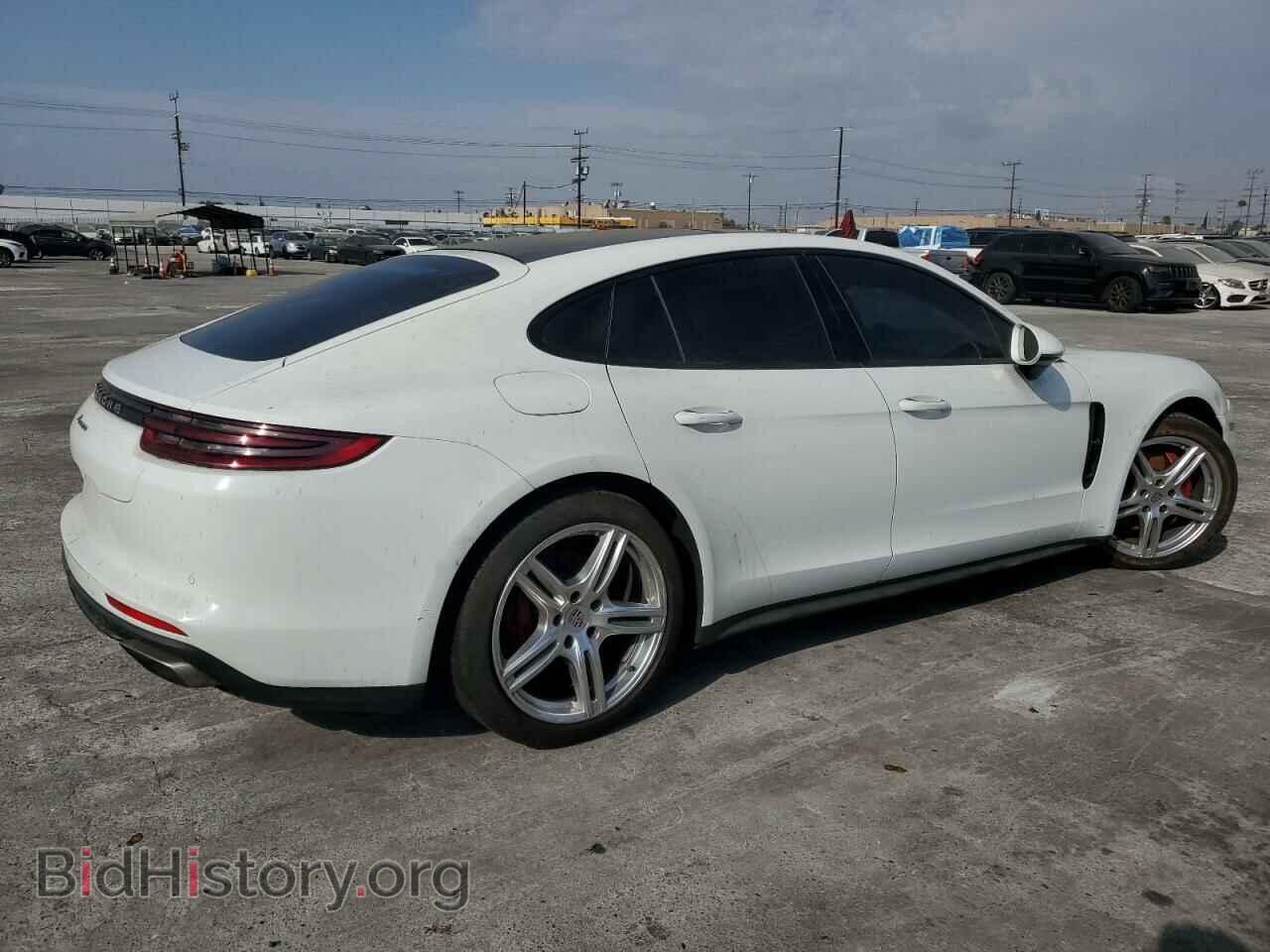 2017 PORSCHE PANAMERA - VIN: WP0AA2A79HL100942 - Фото 3