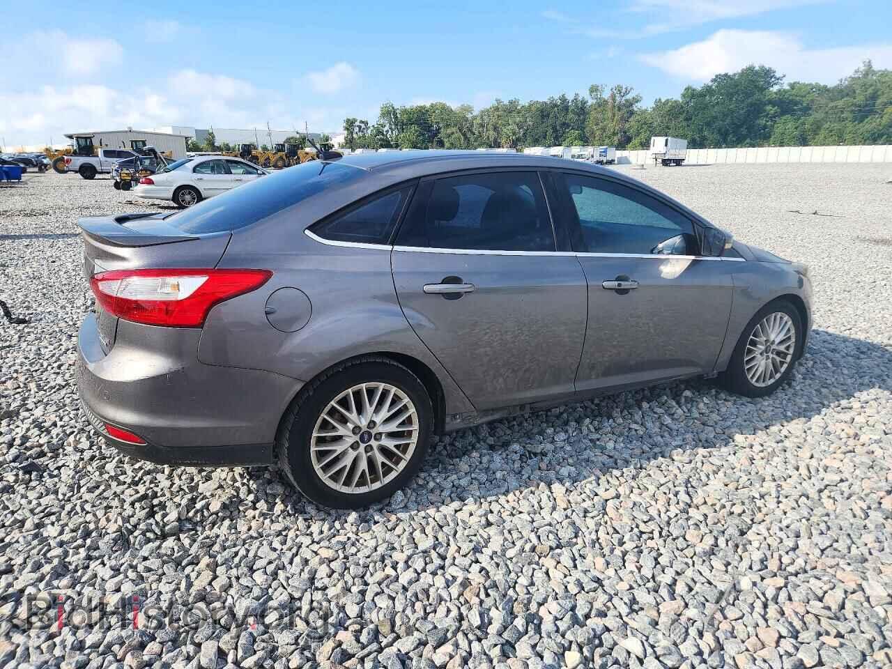 2013 FORD FOCUS - VIN: 1FADP3J24DL383692 - Photo 3