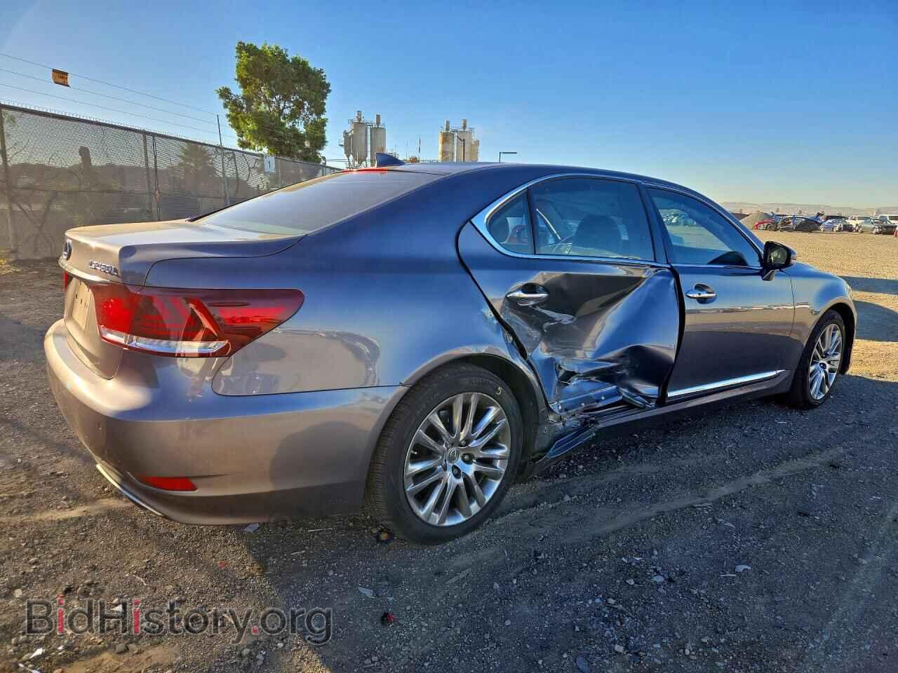 2015 LEXUS LS460 - VIN: JTHGL5EF3F5055780 - Photo 3