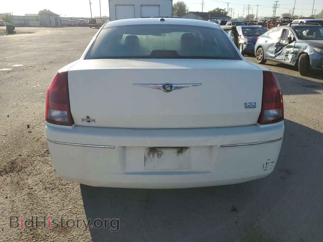 2007 CHRYSLER 300 - VIN: 2C3KA53G67H859213 - Фото 6