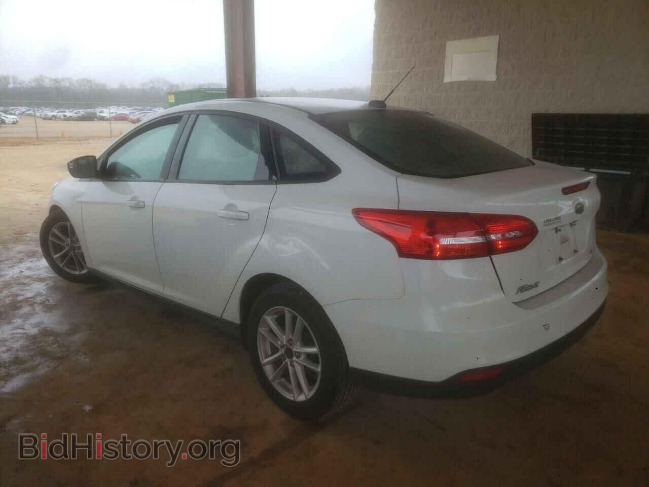 2018 FORD FOCUS - VIN: 1FADP3F26JL318864 - Photo 2