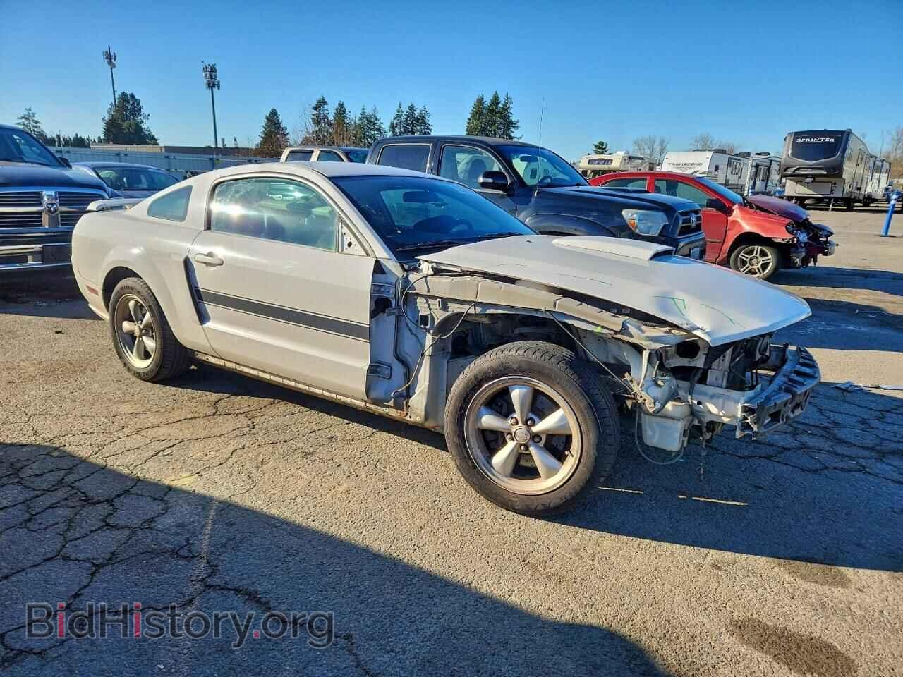 2008 FORD MUSTANG - VIN: 1ZVHT82H985146081 - Фото 4