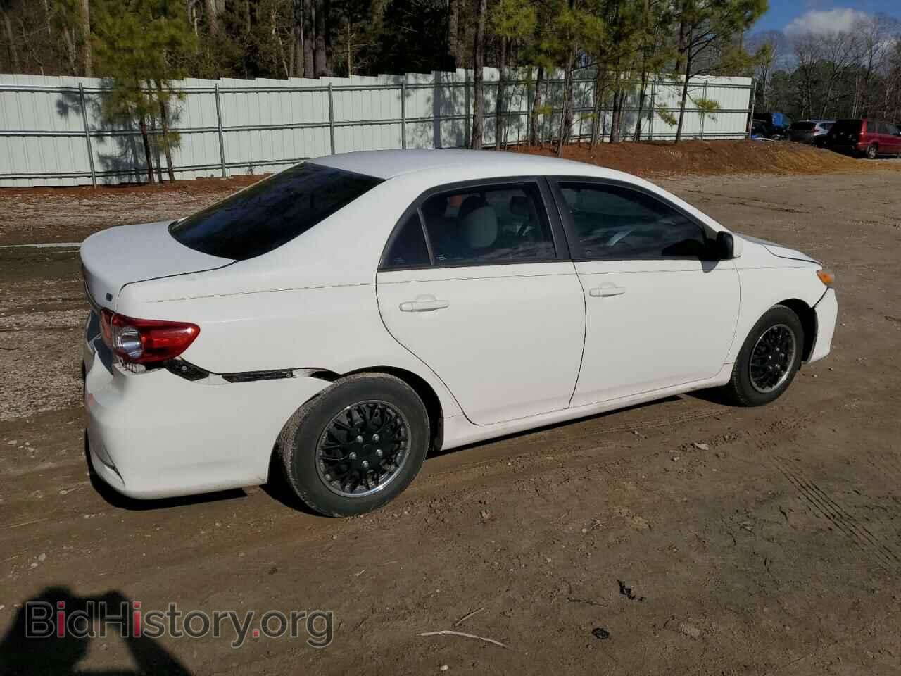 2011 TOYOTA COROLLA - VIN: 2T1BU4EE6BC700364 - Фото 3
