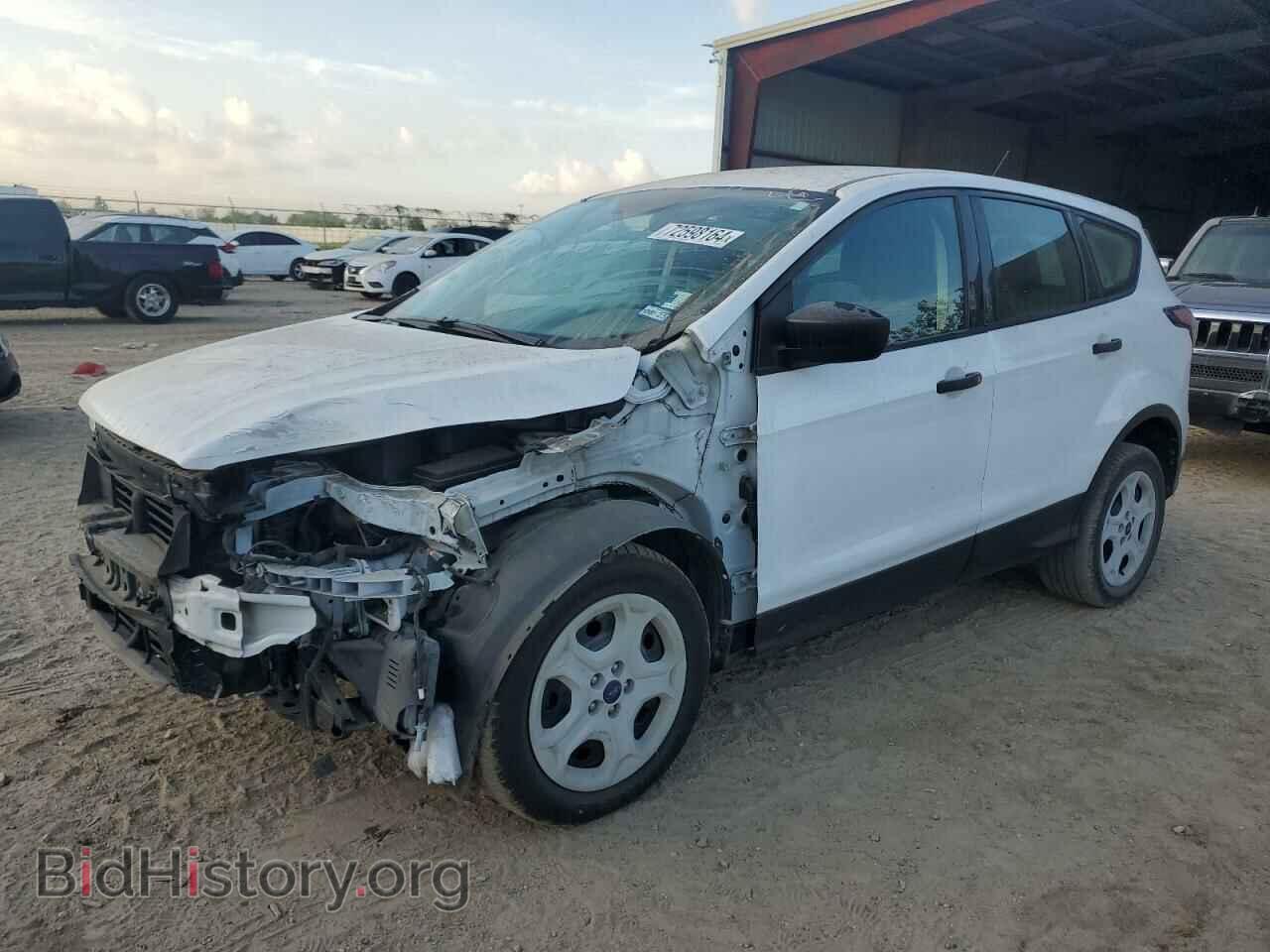 Фотография 1FMCU0F76HUC10253 - FORD ESCAPE 2017