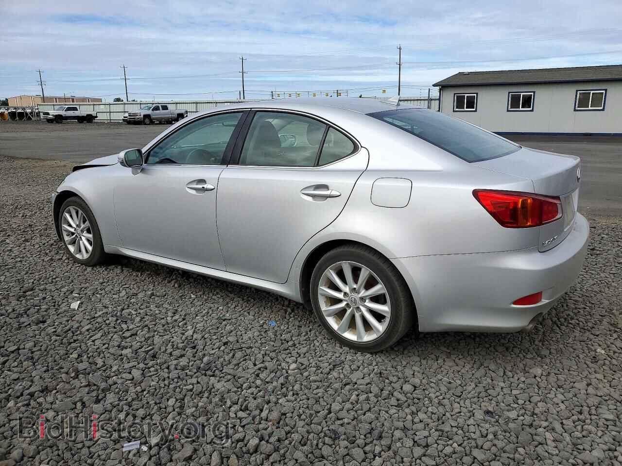 2009 LEXUS IS - VIN: JTHCK262092028893 - Photo 2