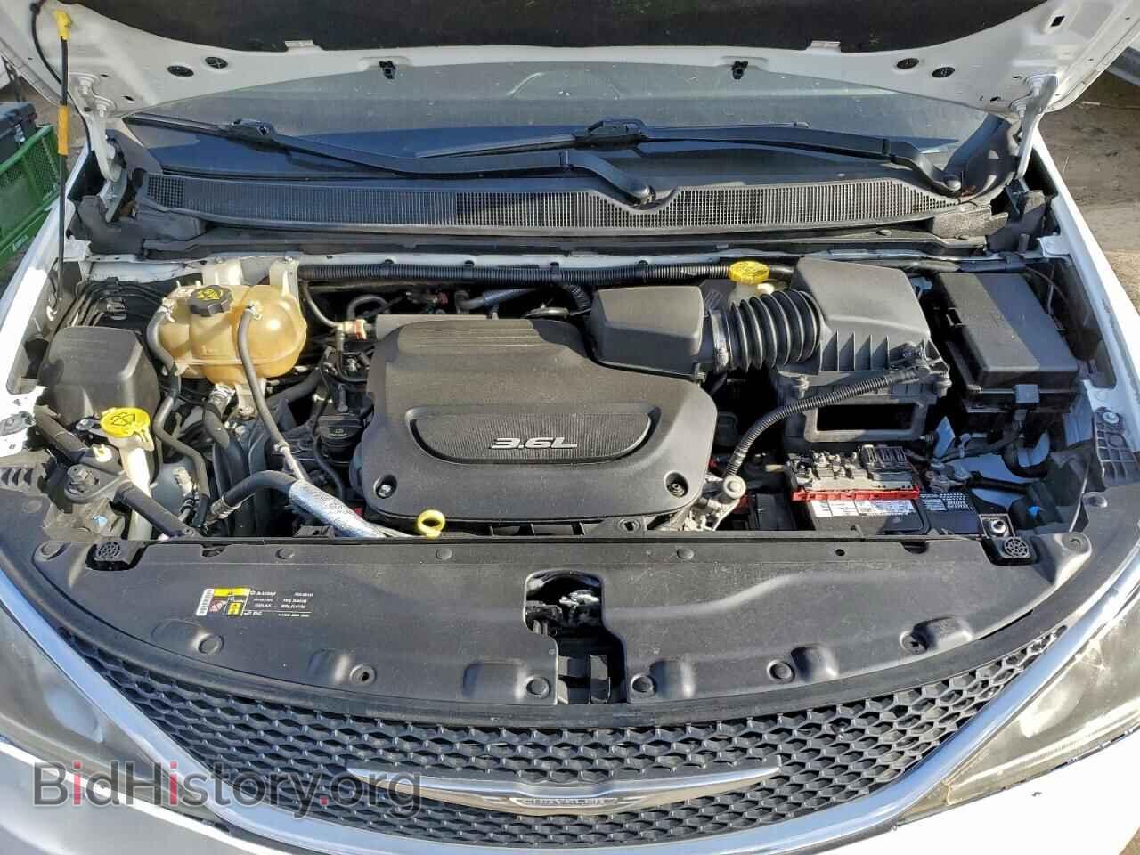 2017 CHRYSLER PACIFICA - VIN: 2C4RC1BG5HR702976 - Фото 12