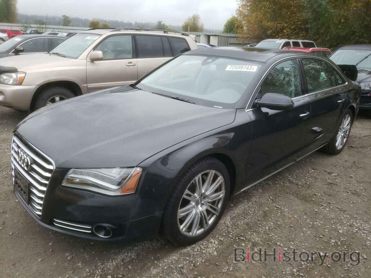 Photo WAURVAFD0BN027212 - AUDI A8 2011